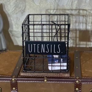 ⚡️Rae Dunn "UTENSILS" Holder
